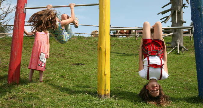 Spielplatz Familienurlaub Bauernhofurlaub Urlaub auf dem Bauernhof